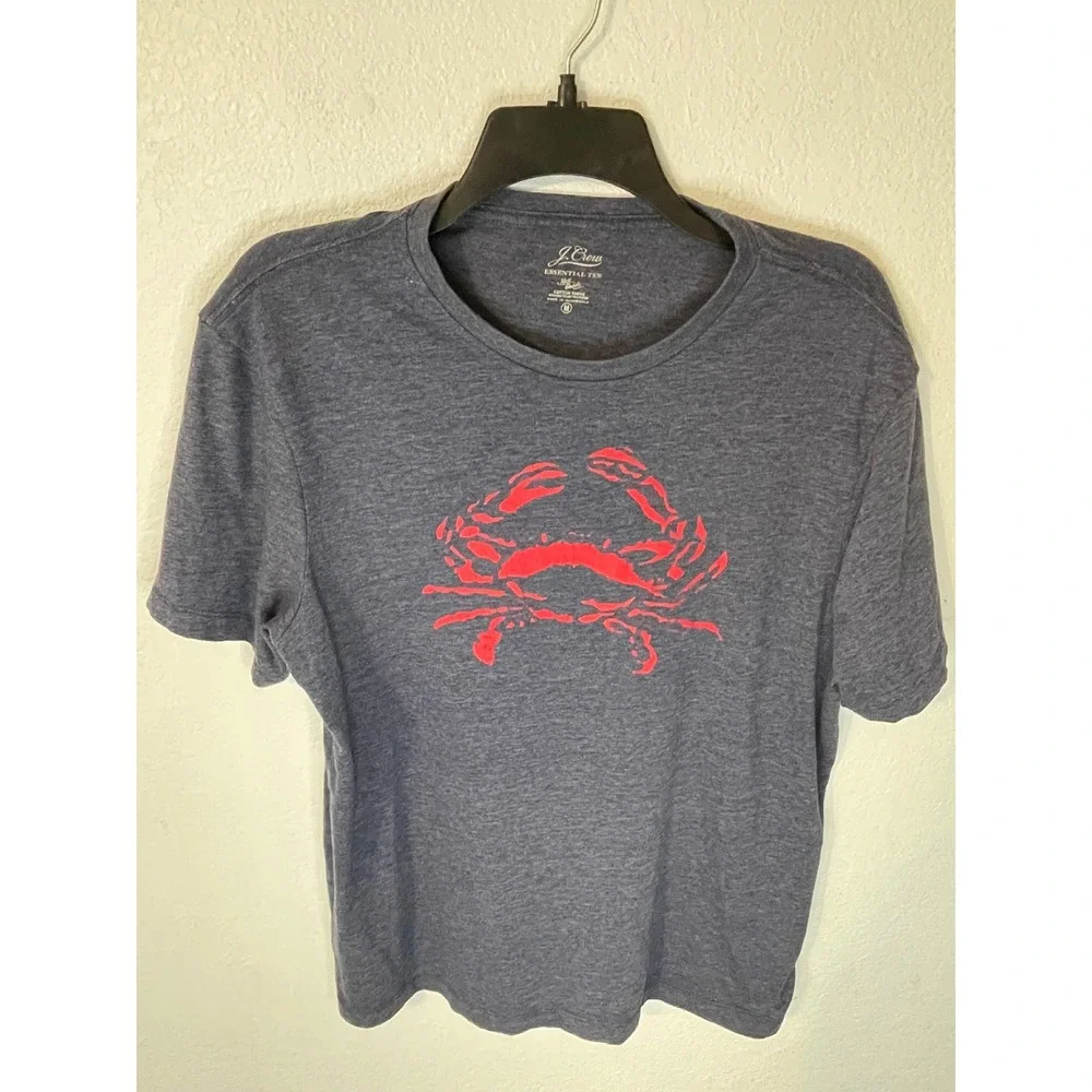 J Crew Essential Tee Men's Medium‎ Navy Blue Red Crab Graphic Short Sleeve